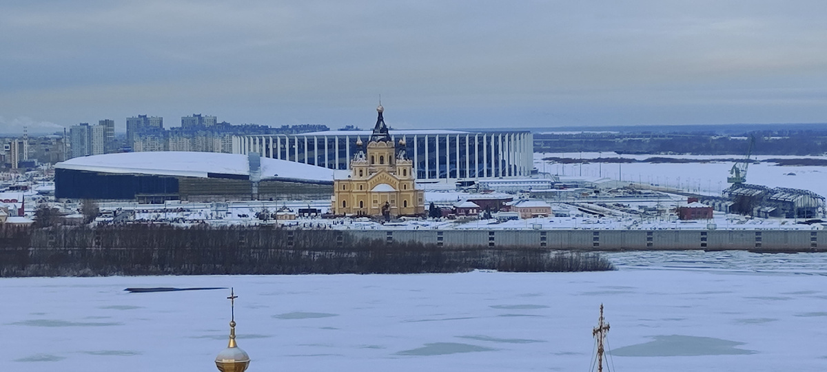 Новоярморочный Александро-Невский собор был построен в русско—византийском стиле в 1881 году