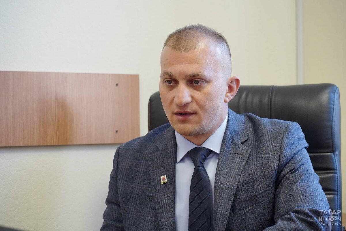 Ленар Абдуллин: «Управление по организации ритуальных услуг выполняет буквально управленческие функции в части организации похоронного дела на территории Казани». Фото: © Владимир Васильев / «Татар-информ»