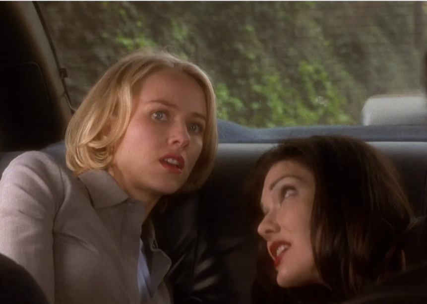 С первых минут черноокая Рита вынуждена бороться за свою жизнь. Но кто ее преследователи?