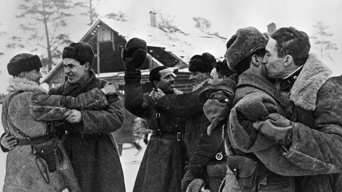 Встреча двух фронтов