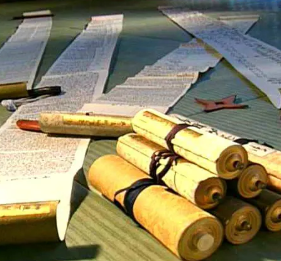 Свитки дэнсё из коллекции Хацуми Масааки (Фото из открытых источников)