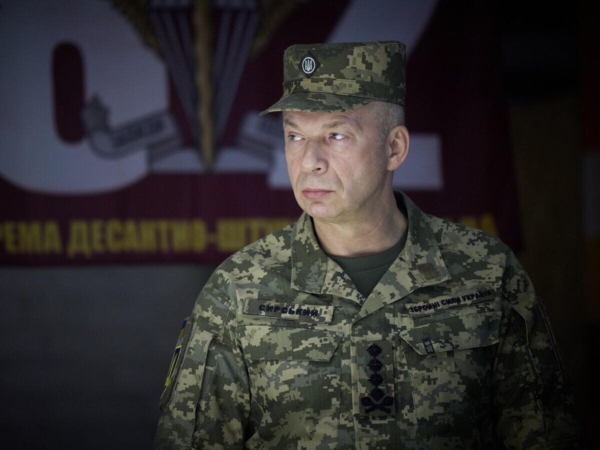    Главнокомандующий ВСУ Александр Сырский© Фото : офис президента Украины