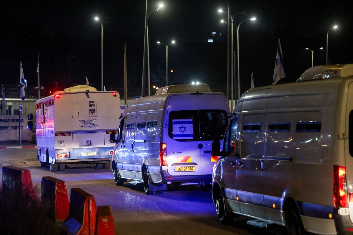    Везут заключённых палестинцев / Источник: Times of Israel