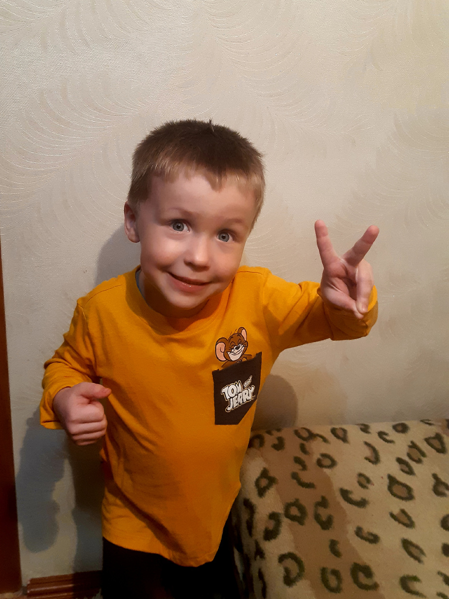 У Владика на всё всегда есть ответ, сочиняет прям на ходу😄