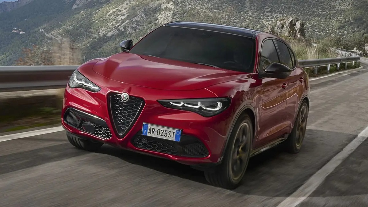 Фото media.stellantis.com  📷
