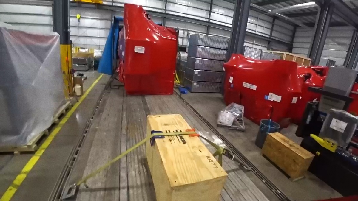 Груз требовал особого внимания