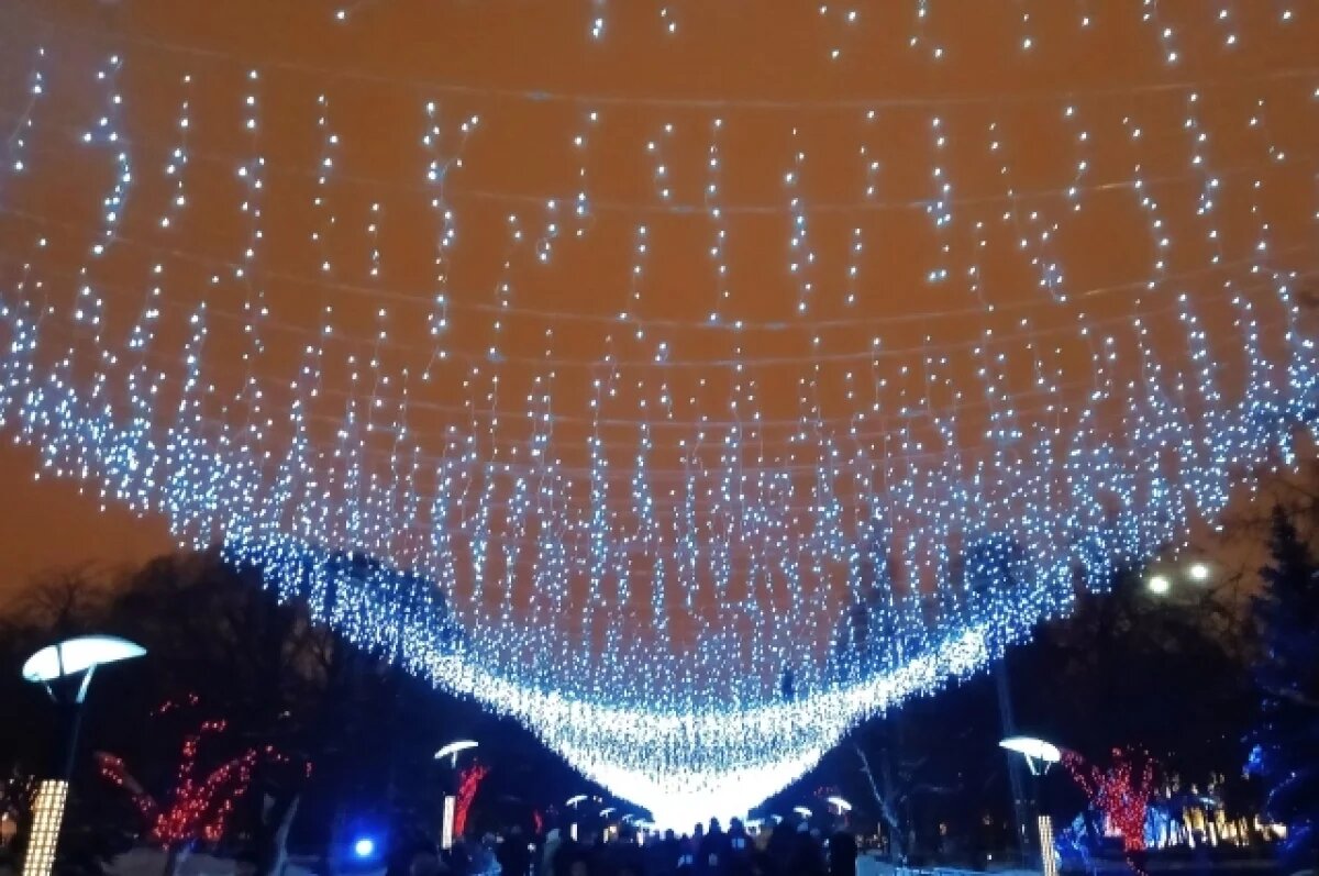    2-летнего ребенка ударило током от инсталляции в городке в Нижнем Тагиле