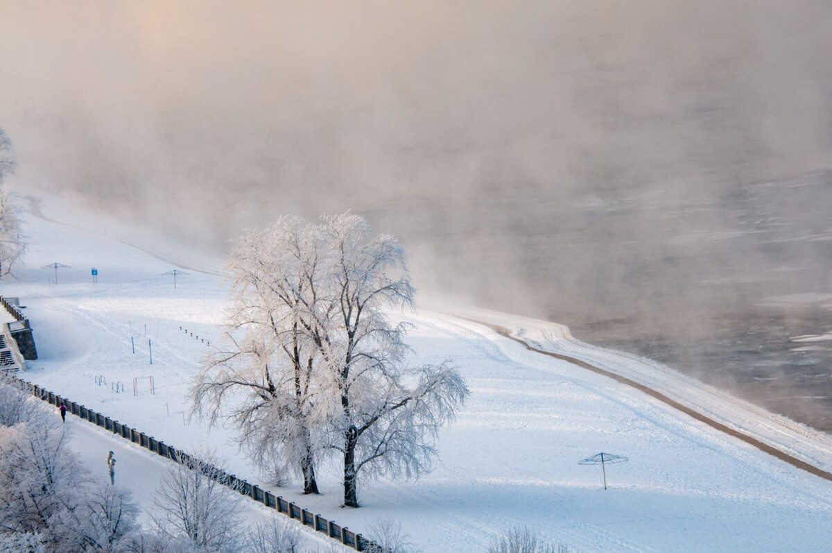 Совсем скоро столбики термометров упадут вниз.  Фото: Фото: ФедералПресс / Светлана Возмилова
