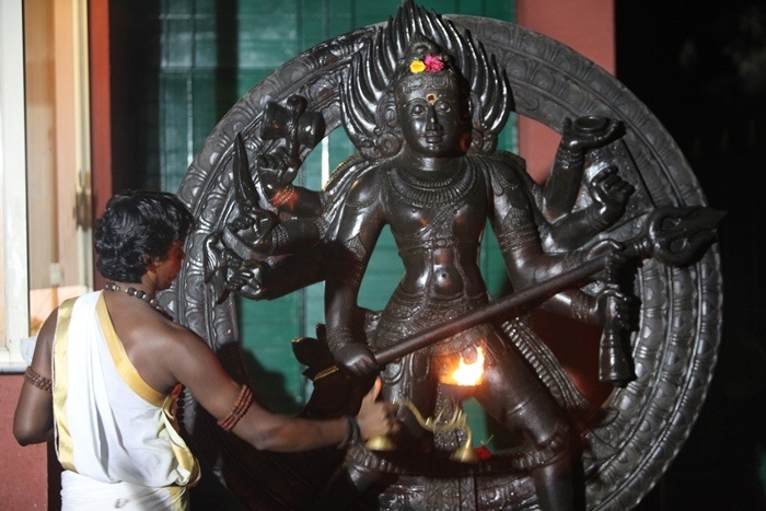 Поклонение Шиве-Бхайраве