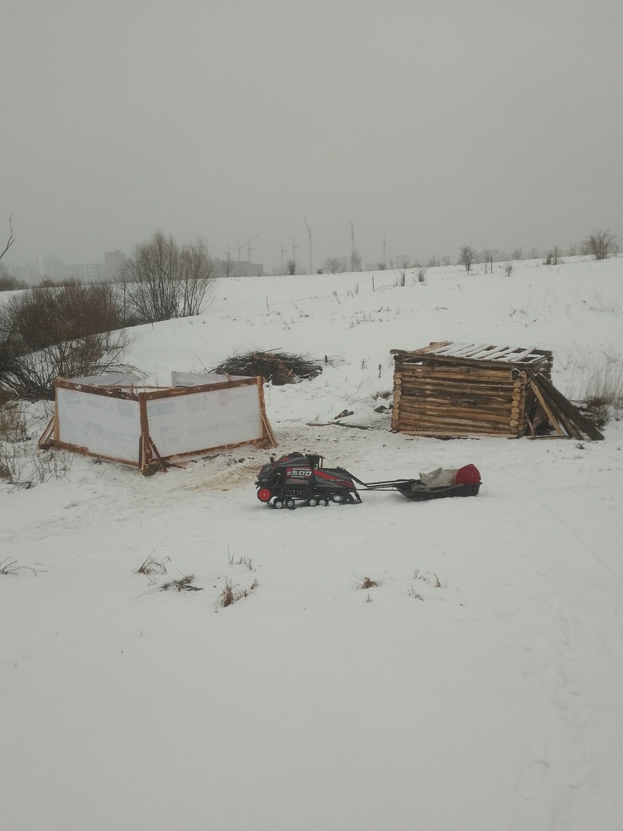 Новая купель в микрорайоне «Заря» приняла первых пензенцев, пожелавших соблюсти народную крещенскую традицию