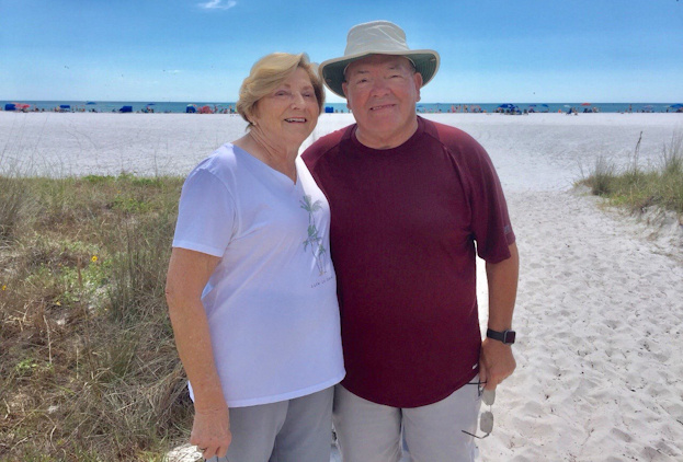    Скотти Боумэн с женой Суэллой.Игорь Рабинер