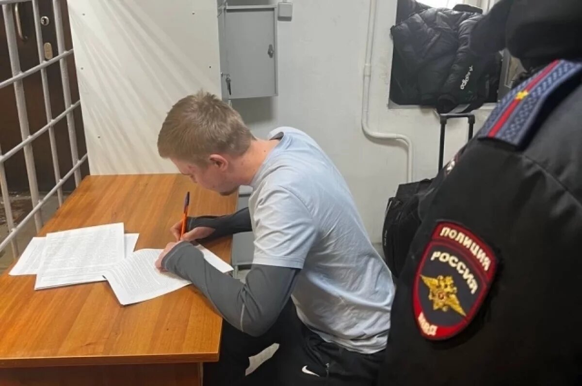    25-летнего вахтовика задержали за нарушение порядка в аэропорту Перми