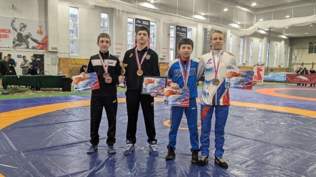     Фото: Федерация борьбы Воронежской области