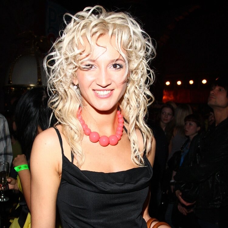 Ольга Бузова 2009 год📷
