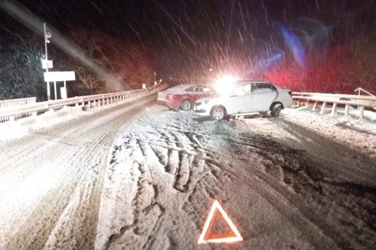   ДТП на Домбае: в астраханца на «Ягуаре» врезалась «Лада Гранта»