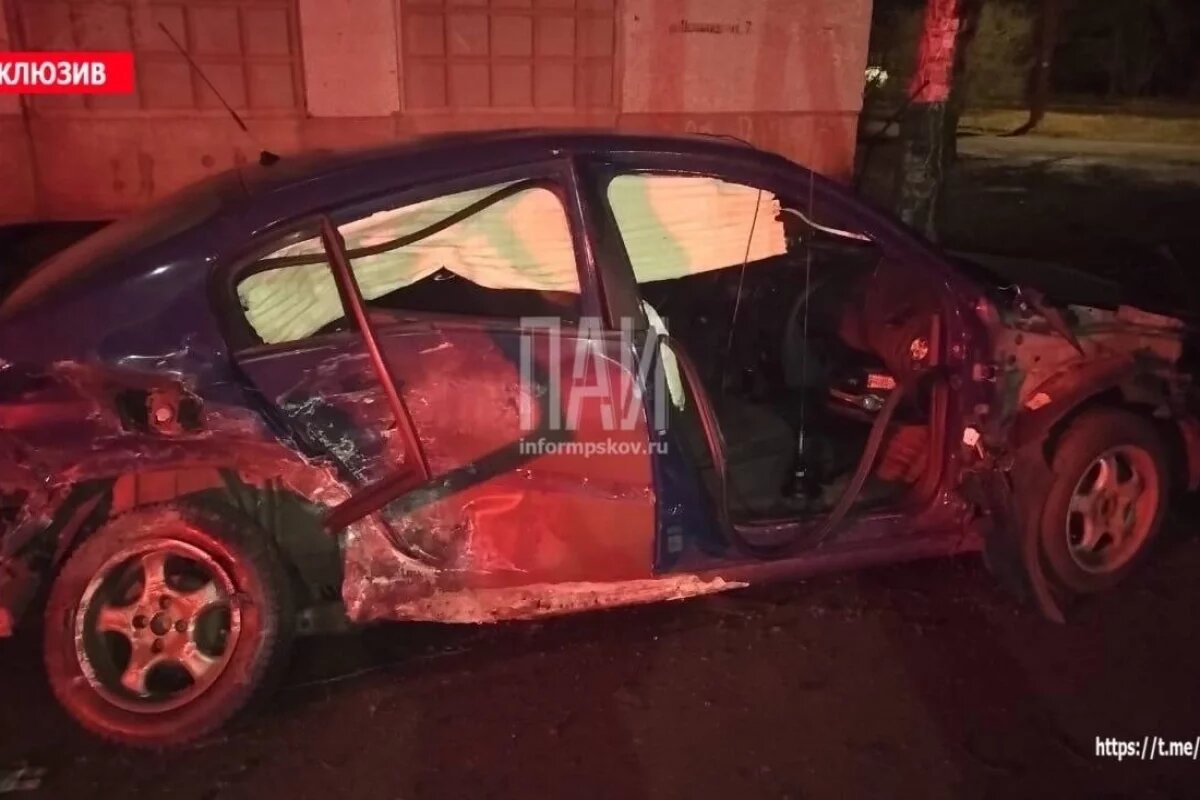    Водителю потребовалась госпитализация после ДТП в Острове