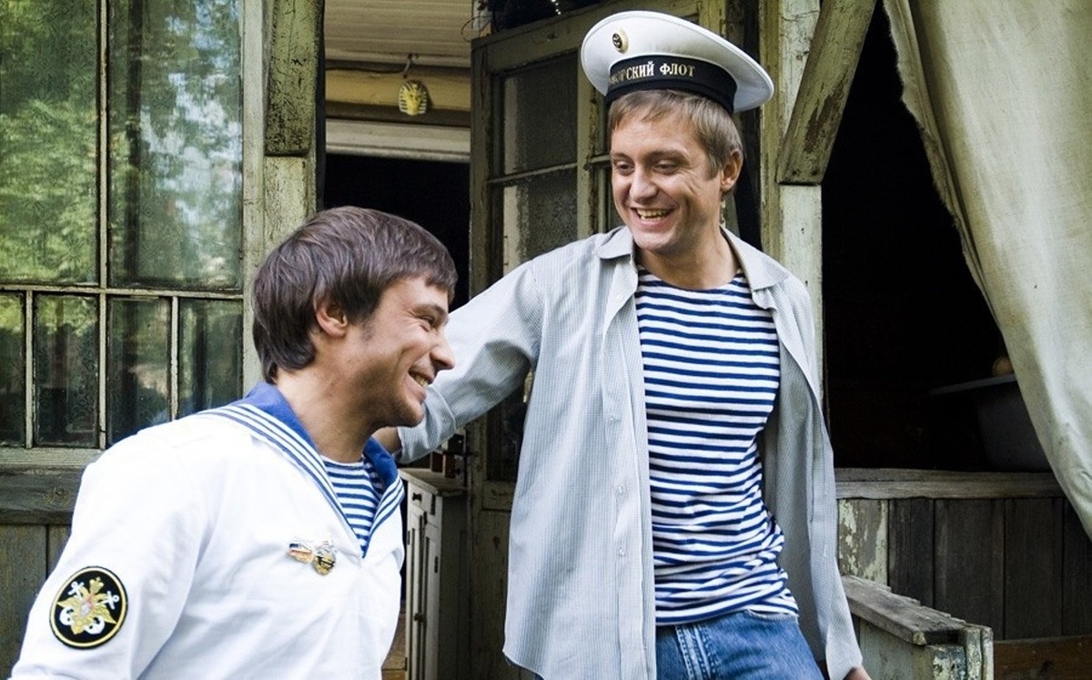 Кадр из фильма "ЖАRА" (2006)