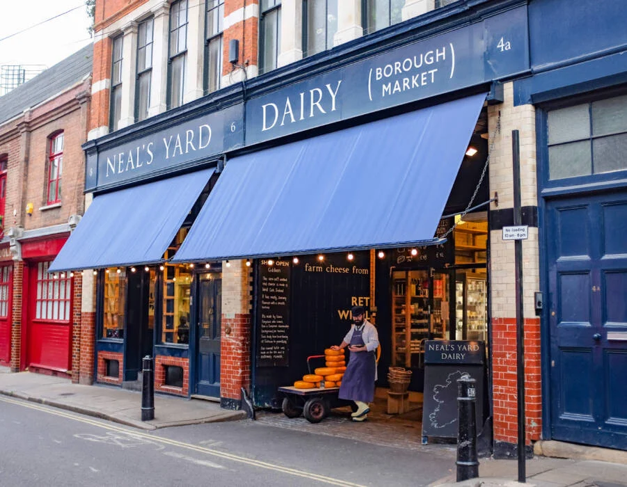Магазин Neal’s Yard Dairy в Лондоне. Изображение: Саймон Дэк / Alamy Stock Photo