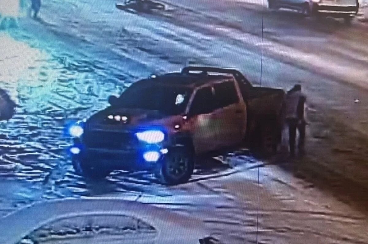    Водителя, сбившего велосипедиста на «зебре», разыскивают в Екатеринбурге