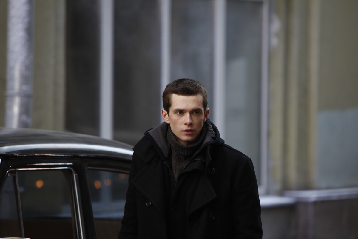 Кадр из фильма "Черная молния" (2009)