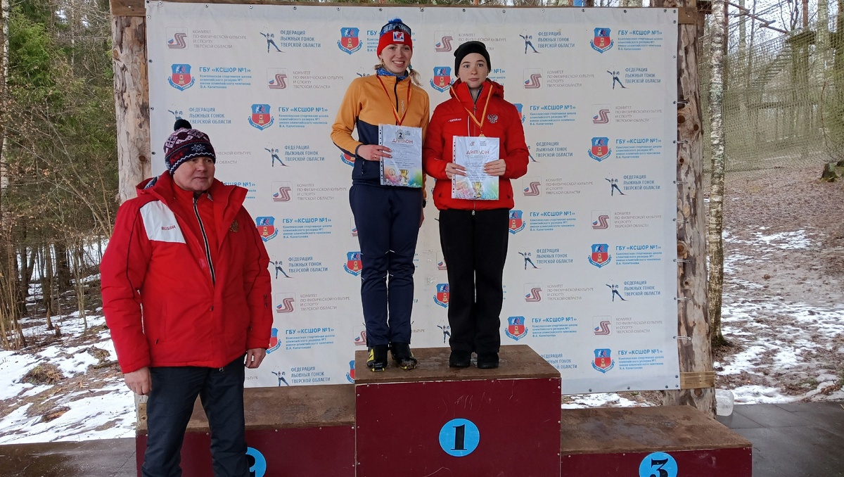    Людмила Лаврова и Анастасия Гунтарева Андрей Крылов