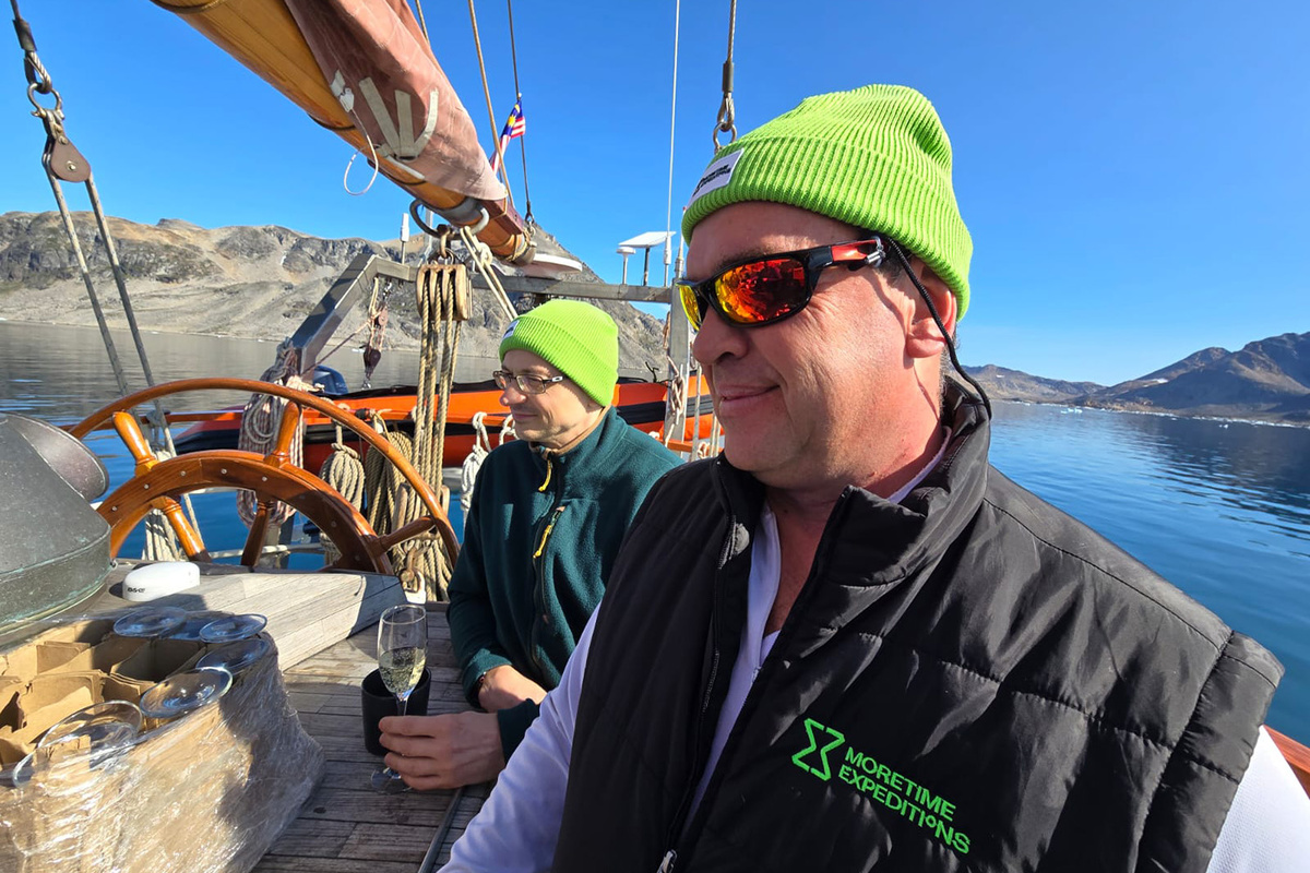    Константин Попов