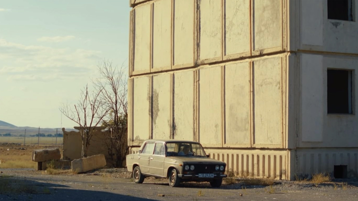 Кадр из сериала "5:32"