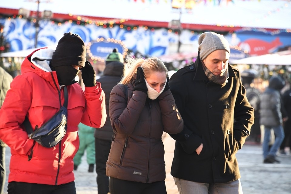ПОДПИСЫВАЙТЕСЬ НА НАС В СОЦСЕТЯХ:
Телеграм
Одноклассники
Фото: Михаил ФРОЛОВ

Читайте на WWW.OMSK.KP.RU: https://www.omsk.kp.ru/daily/27653.5/5038402/