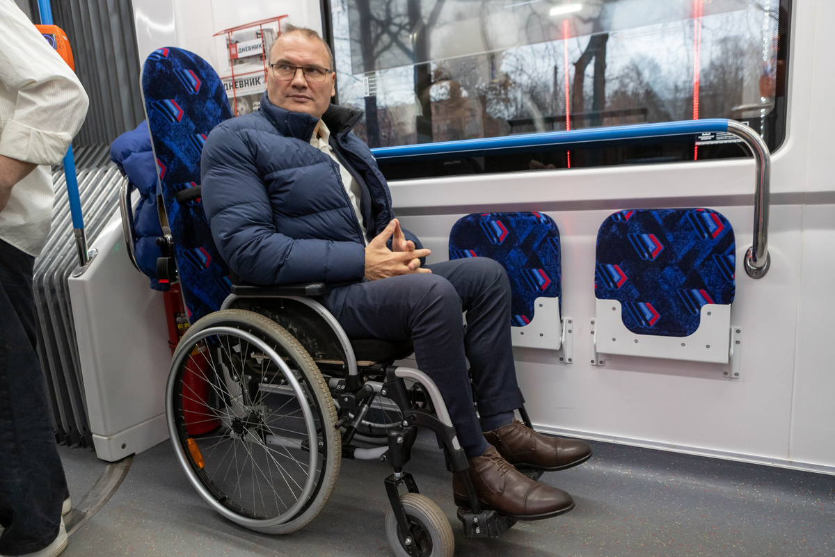 Президент российской общественной организации инвалидов «Свет феникса» А. Чеботару