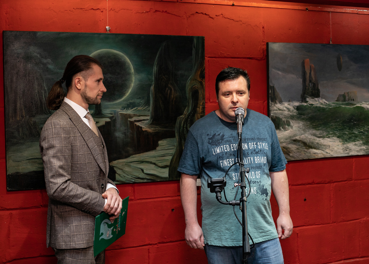 07.09.2024г.-11.09.2024г. В Галереи Катерины Мещериновой Гостиный двор г. Москва персональная выставка "Другой мир". https://www.youtube.com/watch?v=gwl0cI-MOrs
https://youtu.be/NPeinPsCEAk?si=tYsPFrb4xrsal1JU
