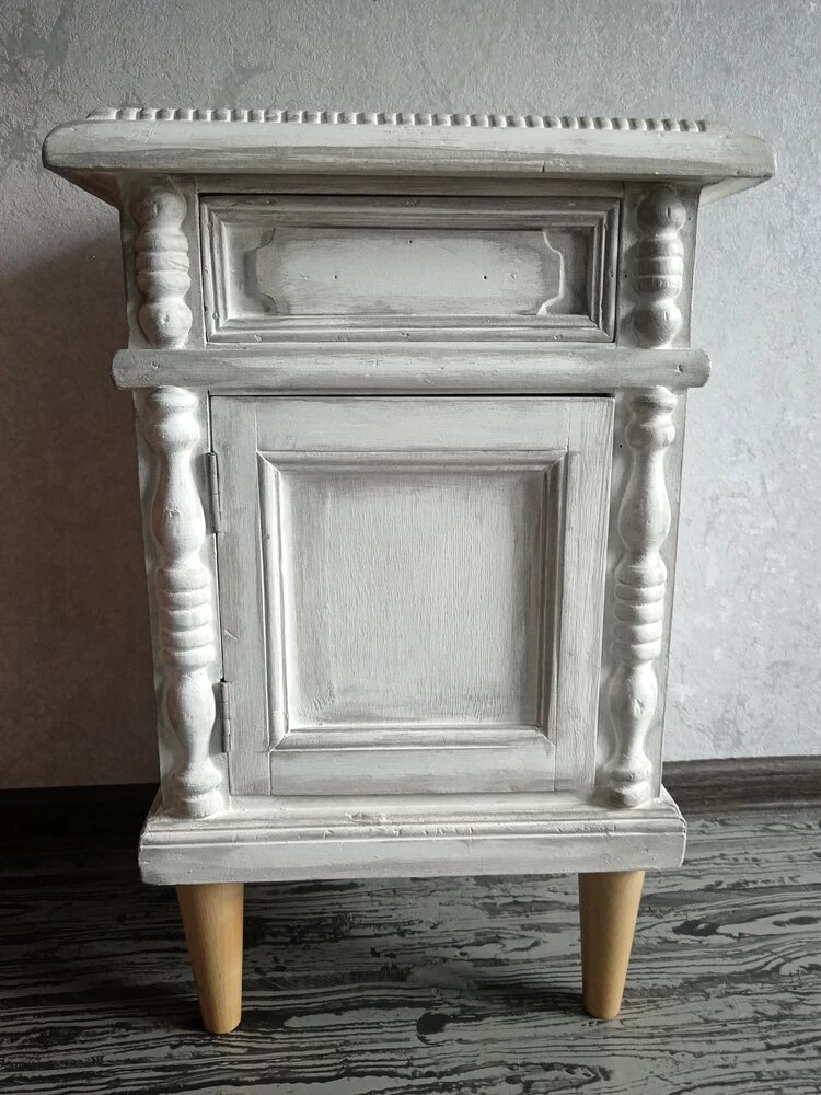 Белая краска