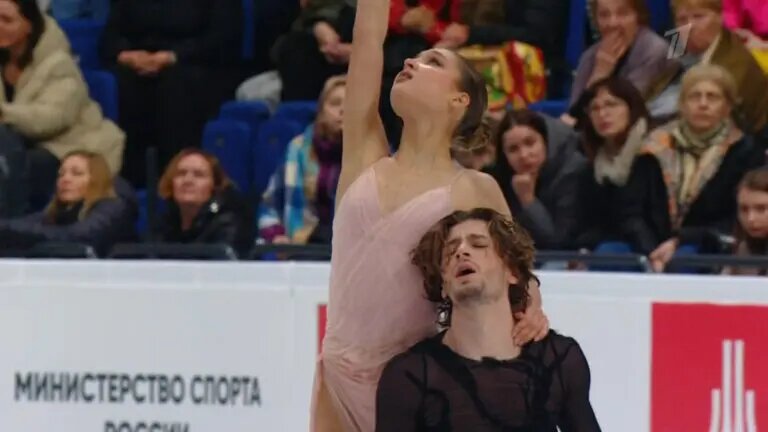 Ирина Хавронина и Девид Нарижный. Фото: стоп-кадр прямого эфира «Первого канала»