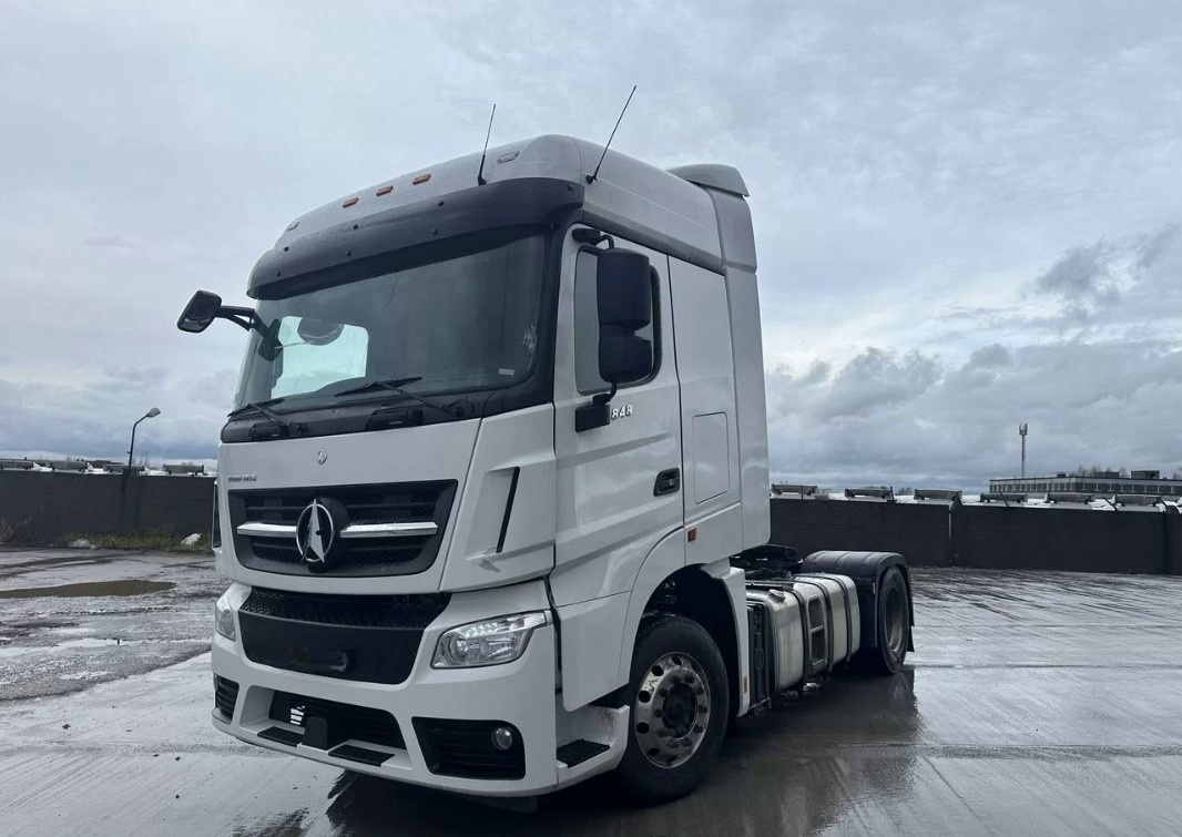 Китайский производитель грузовых автомобилей Beiben пока не успел войти в число лидеров российского рынка грузовых автомобилей, но возможно сможет туда попасть в течение нескольких лет