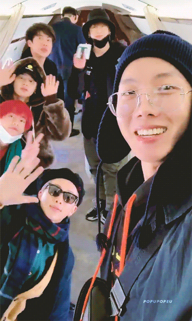 Вы одиноки? Тогда мы летим к вам!