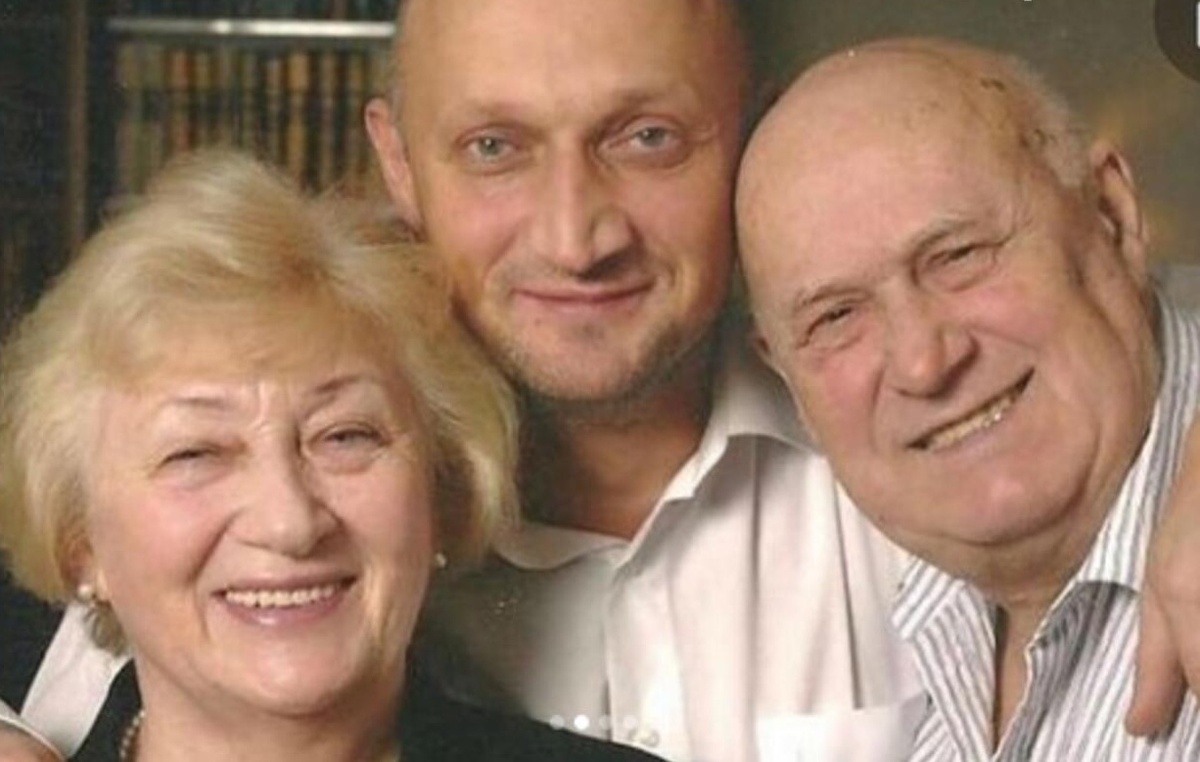 Светлана Васильевна Куценко, Гоша, Георгий Павлович Куценко (фото издания 7 Дней)