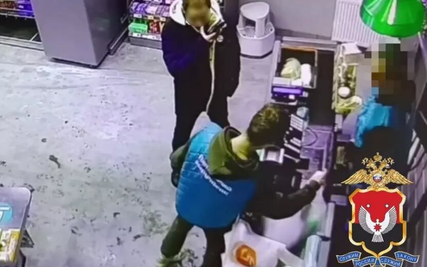    Стажера супермаркета подозревают в краже денег из кассы в Ижевске