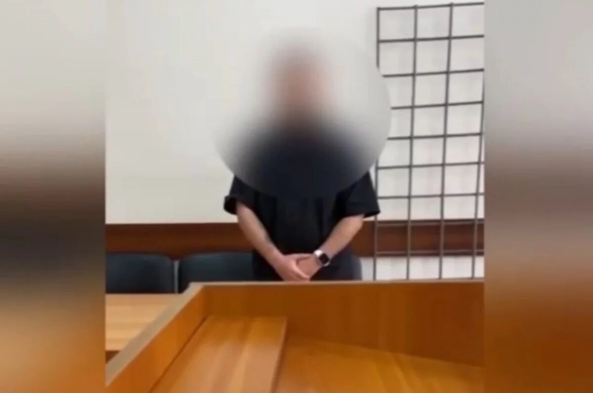    «Дома не болтай».