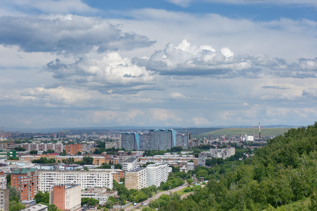 Окрестности г.Красноярска по пути к Торгашинскому хребту. Фото автора.