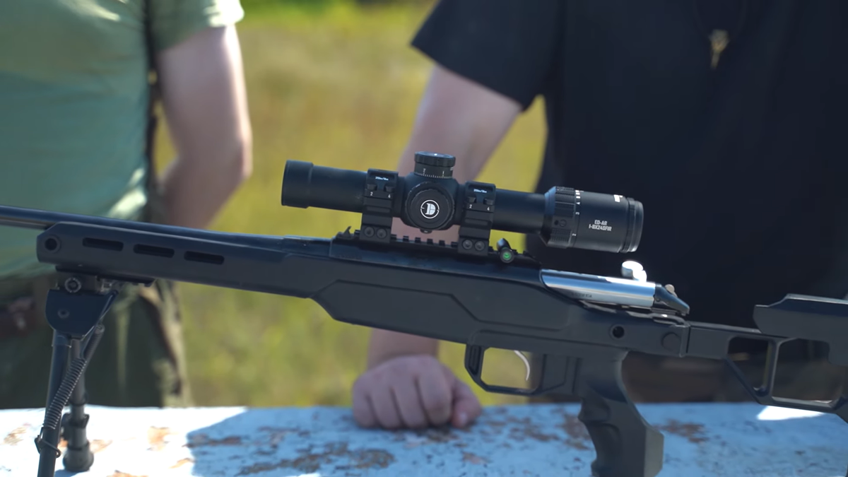 Оптический прицел Discovery ED-AR 1-8x24 IR