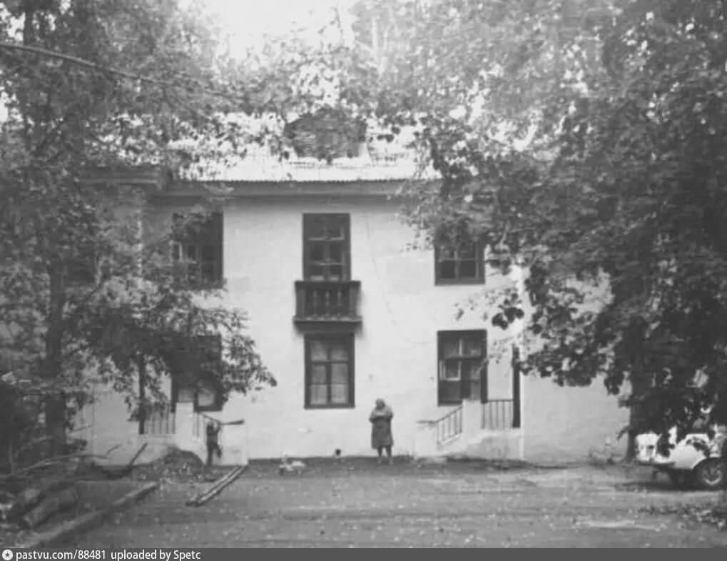 Хорошевское шоссе, 13А, корпус 1. 1979-1980 г. Автор: Дмитрий Брусенцев.