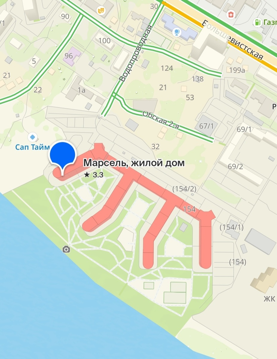 Здесь живут эти негостеприимные хозяева 😸