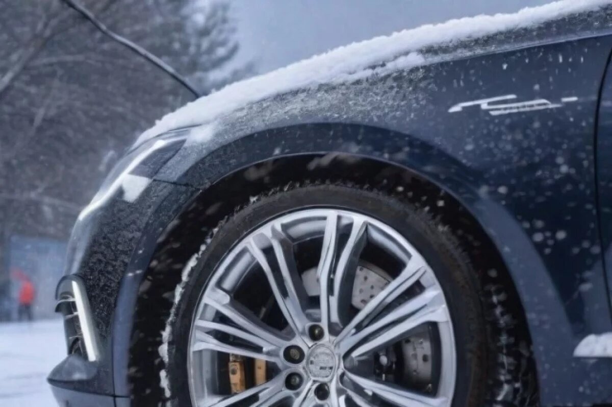    Оренбург снова застрял из-за снегопада