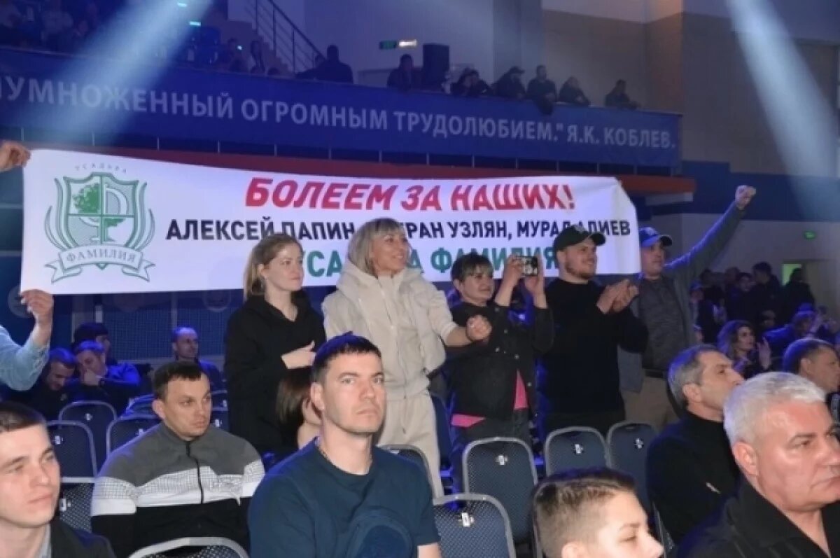    Боксер Тигран Узлян проведёт бой с Эммануэлем Мвакимбе