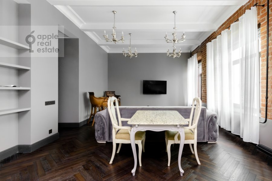 Фото из архива Apple Real Estate