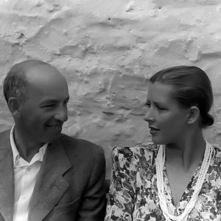 Исаак Дунаевский с Зоей Пашковой — матерью Максима📷
