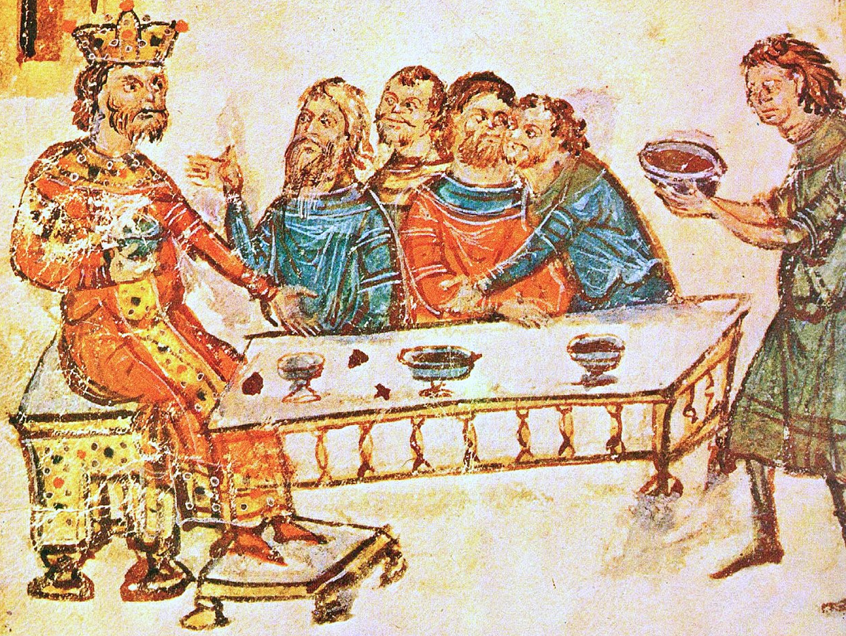 Миниатюра из болгарской летописи. Предположительно слуга подносит князю чашу, сделанную из верхней части черепа.