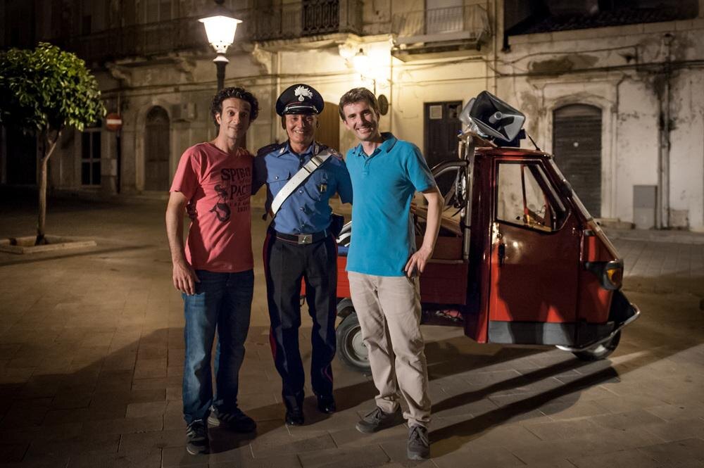 кадр из фильма "Уедем к чертовой бабушке"