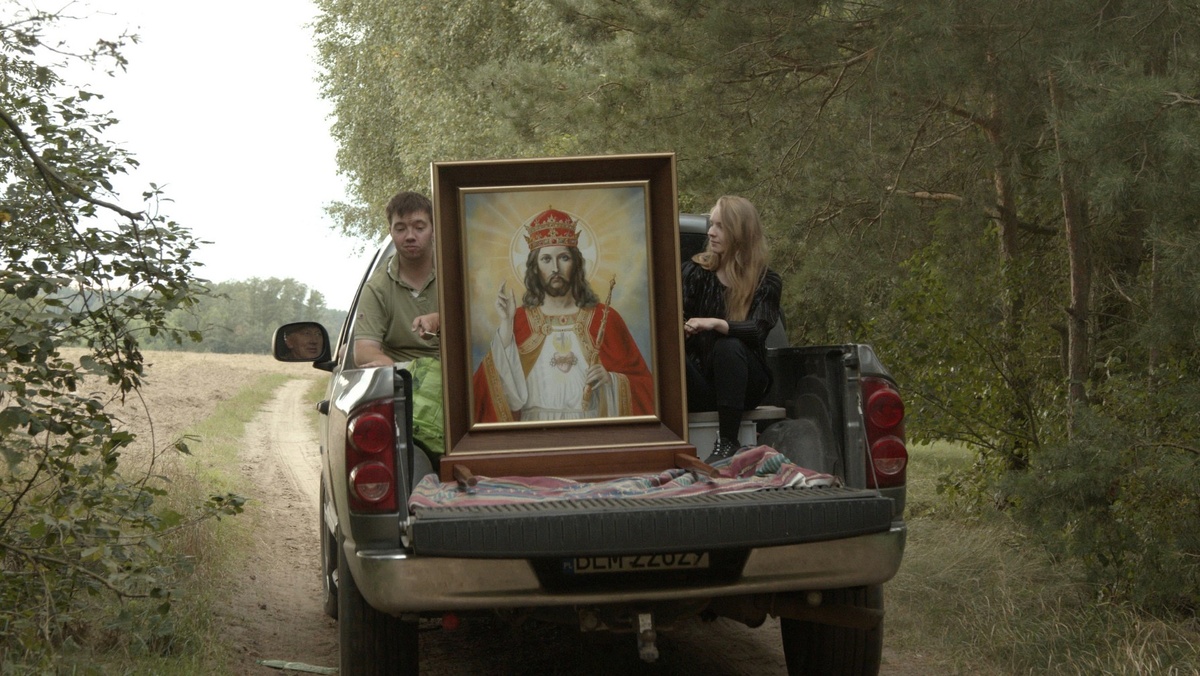 Кадр из фильма «ПОЧВА», реж. Kinga Michalska. Источник: www.berlinale.de 