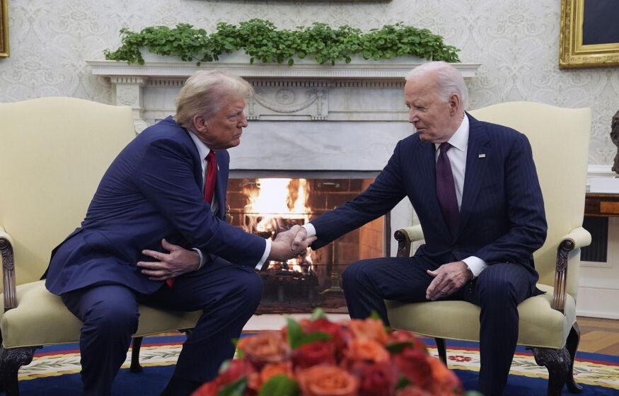    «Добро пожаловать домой»: чем поделился Байден с Трампом?