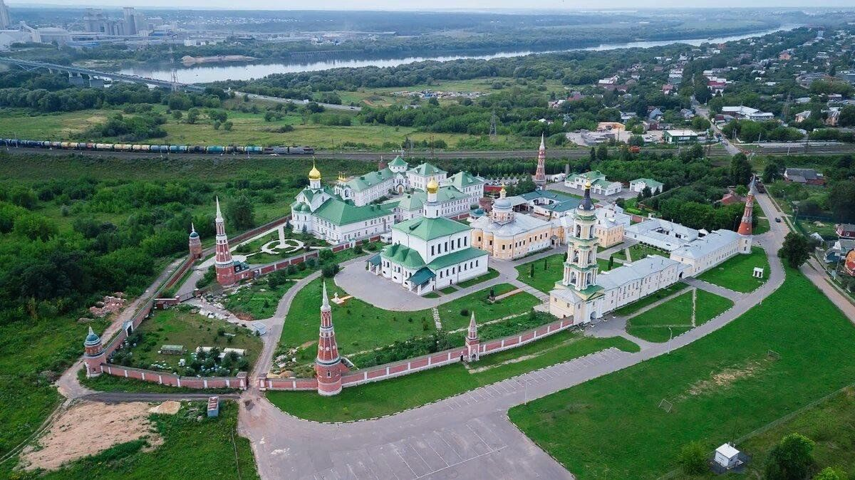 Богоявленский Старо-Голутвинский монастырь. Фото из интернета